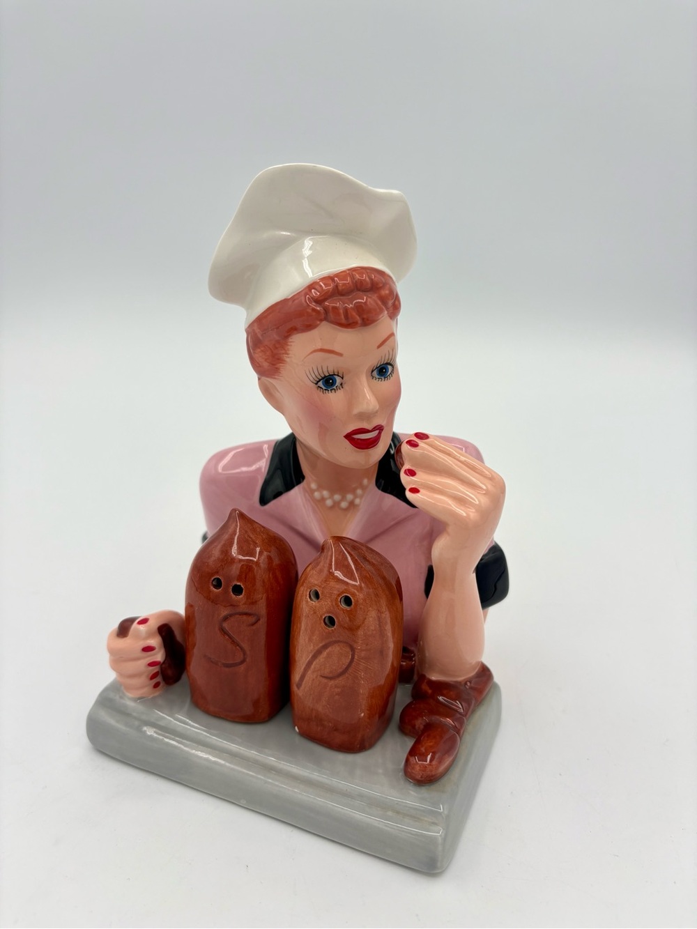 Vintage I Love Lucy Salt Pepper Shakers Chocolate Factory NEW Collectible TV